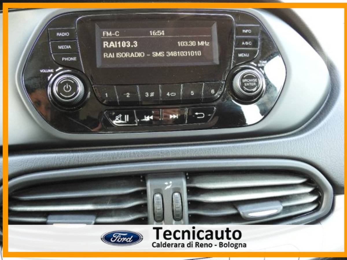 Fiat Tipo Station Wagon Tipo 1.3 Mjt S&S SW Lounge (17)