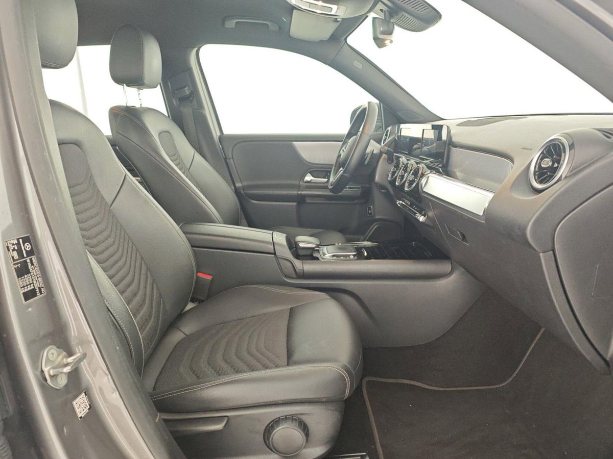 Mercedes-Benz GLB 200 d Automatic 4Matic Sport (12)