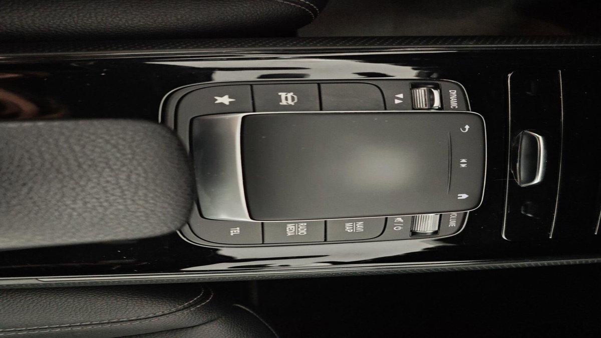 Mercedes-Benz GLB 200 d Automatic 4Matic Sport (16)