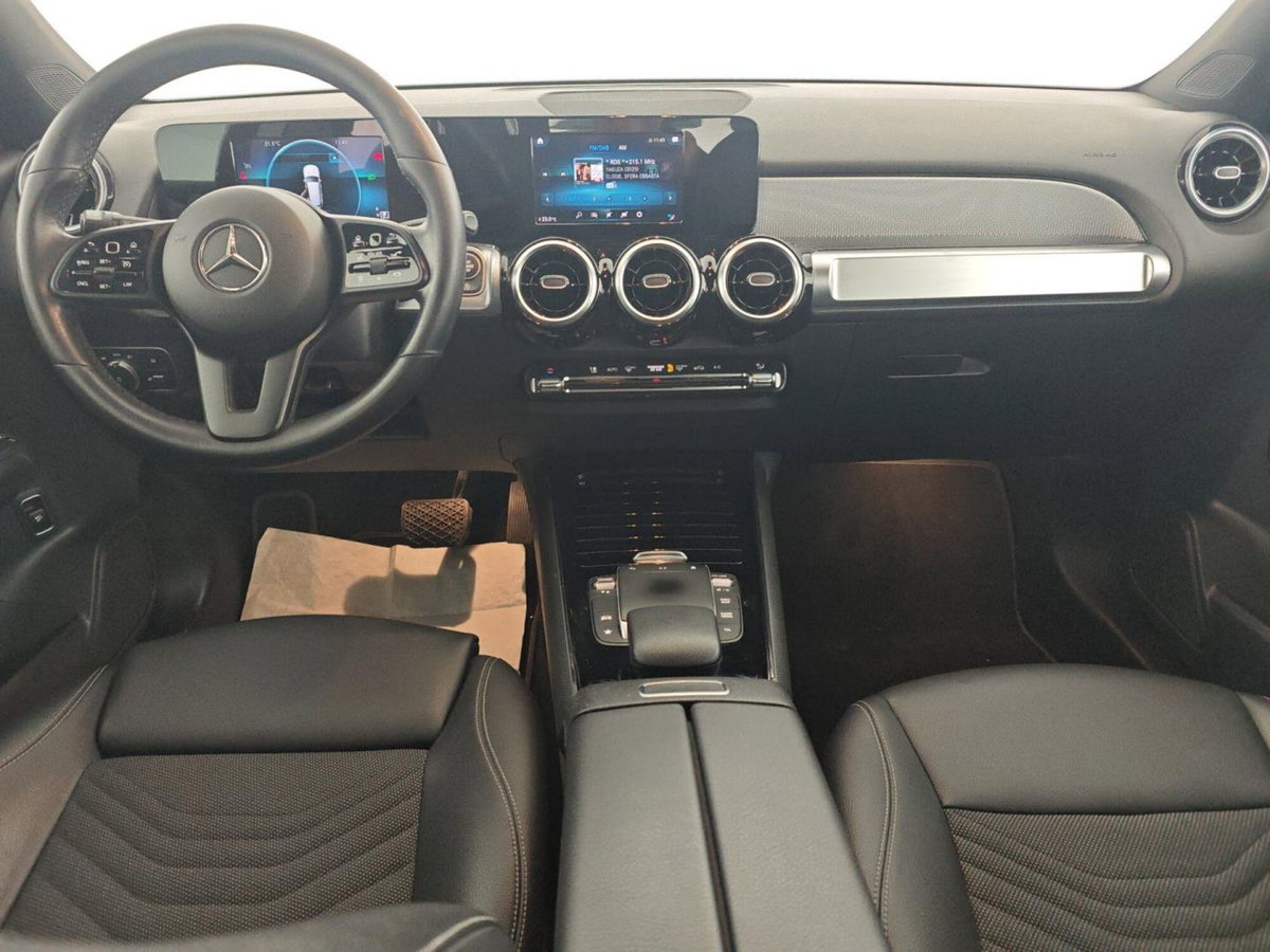 Mercedes-Benz GLB 200 d Automatic 4Matic Sport (17)