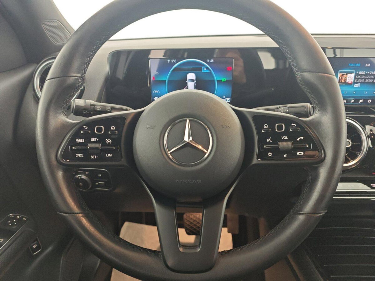 Mercedes-Benz GLB 200 d Automatic 4Matic Sport (18)