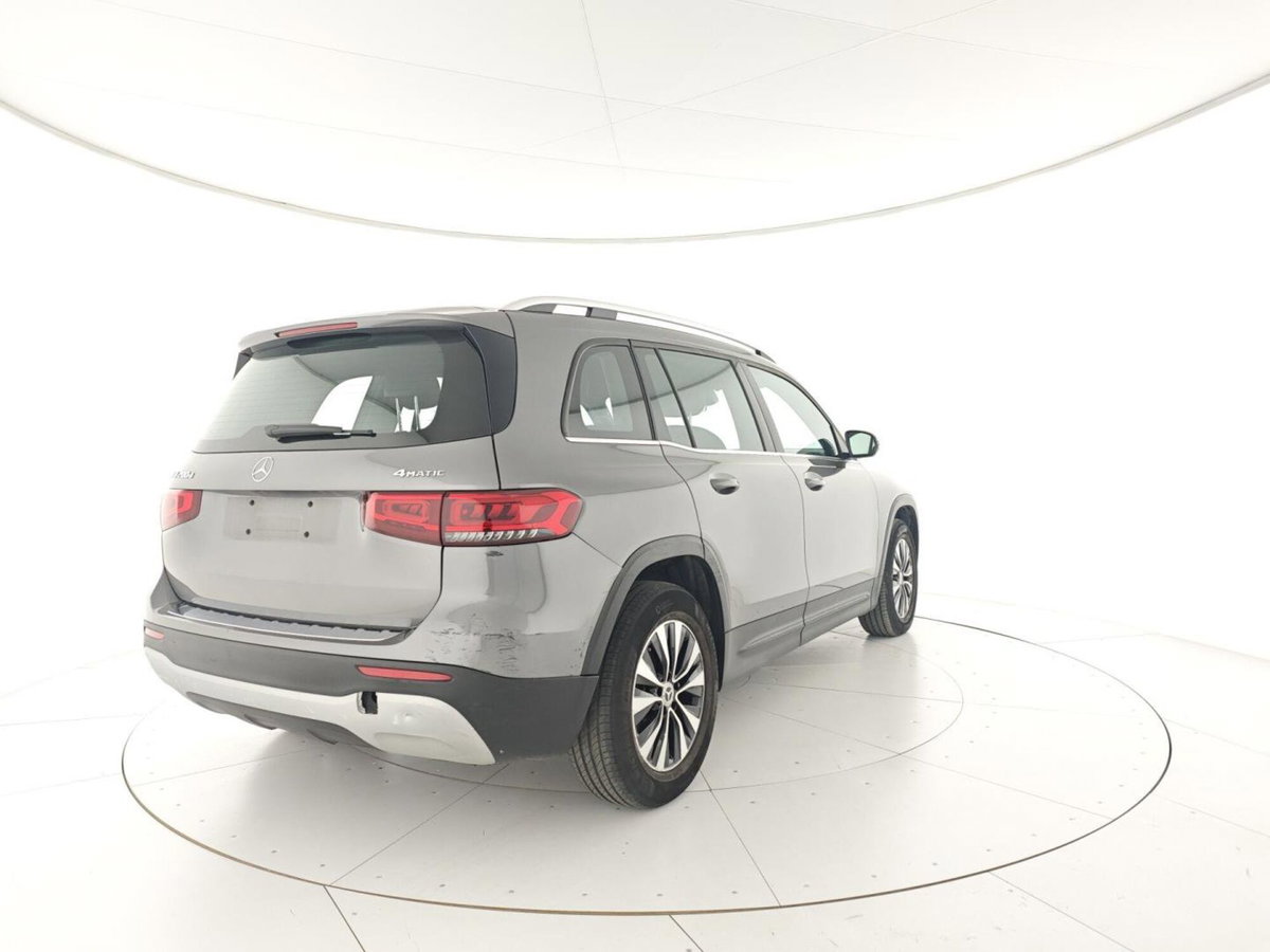 Mercedes-Benz GLB 200 d Automatic 4Matic Sport (6)