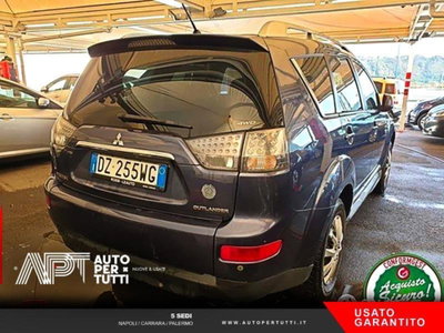 Mitsubishi Outlander 2.0 DI-D Instyle DPF 7p.ti (3)