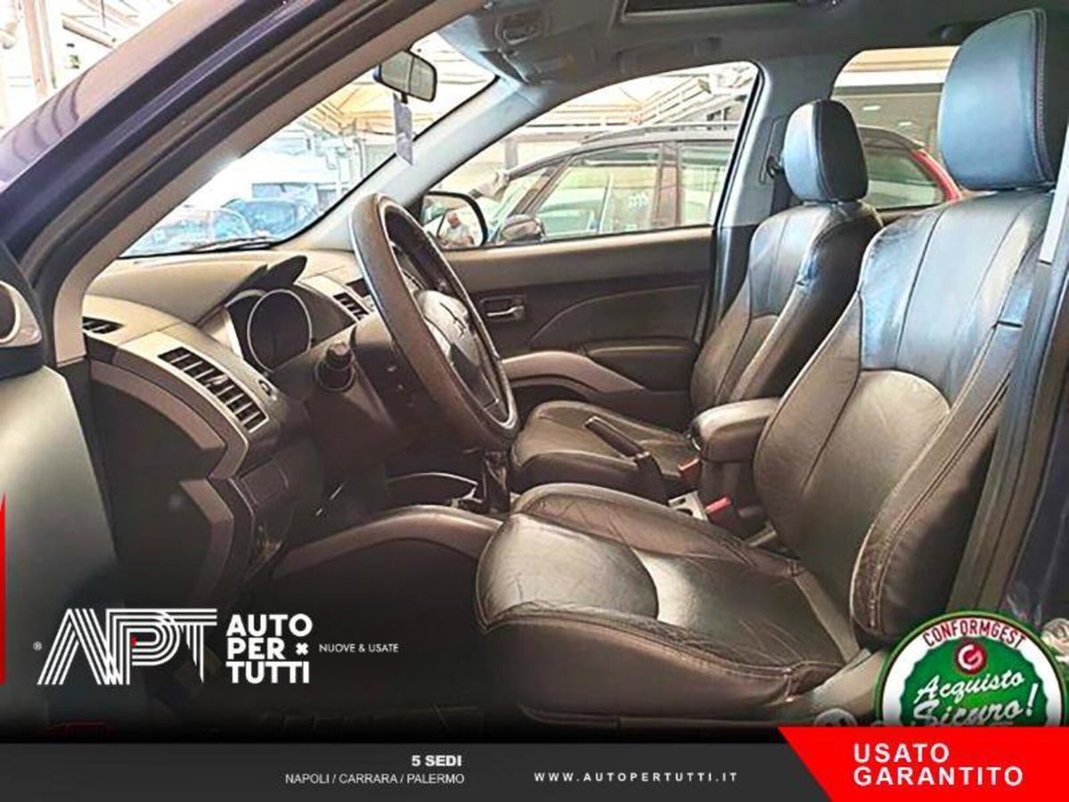Mitsubishi Outlander 2.0 DI-D Instyle DPF 7p.ti (7)