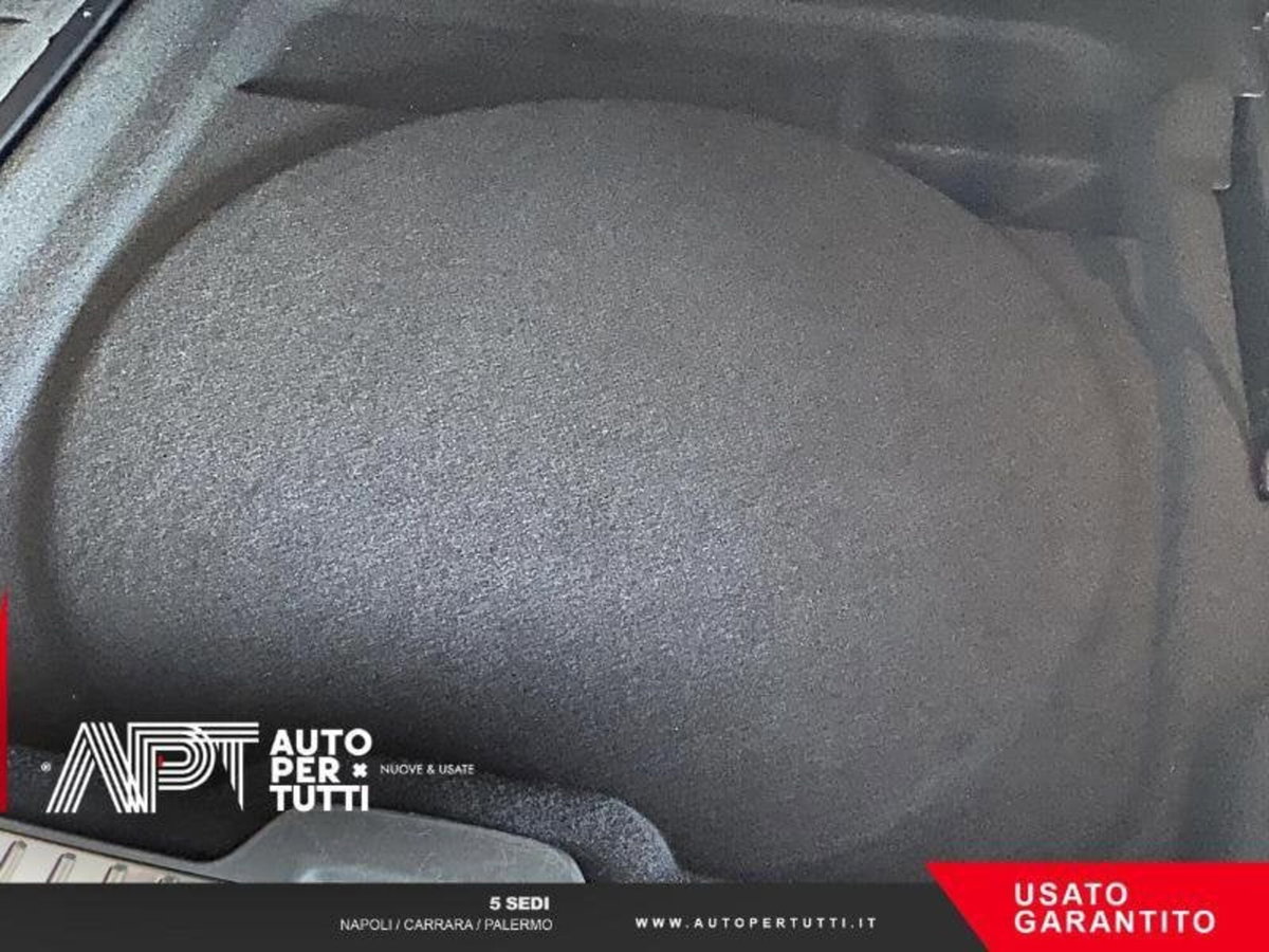 Volvo V90 D5 AWD Geartronic Inscription (13)
