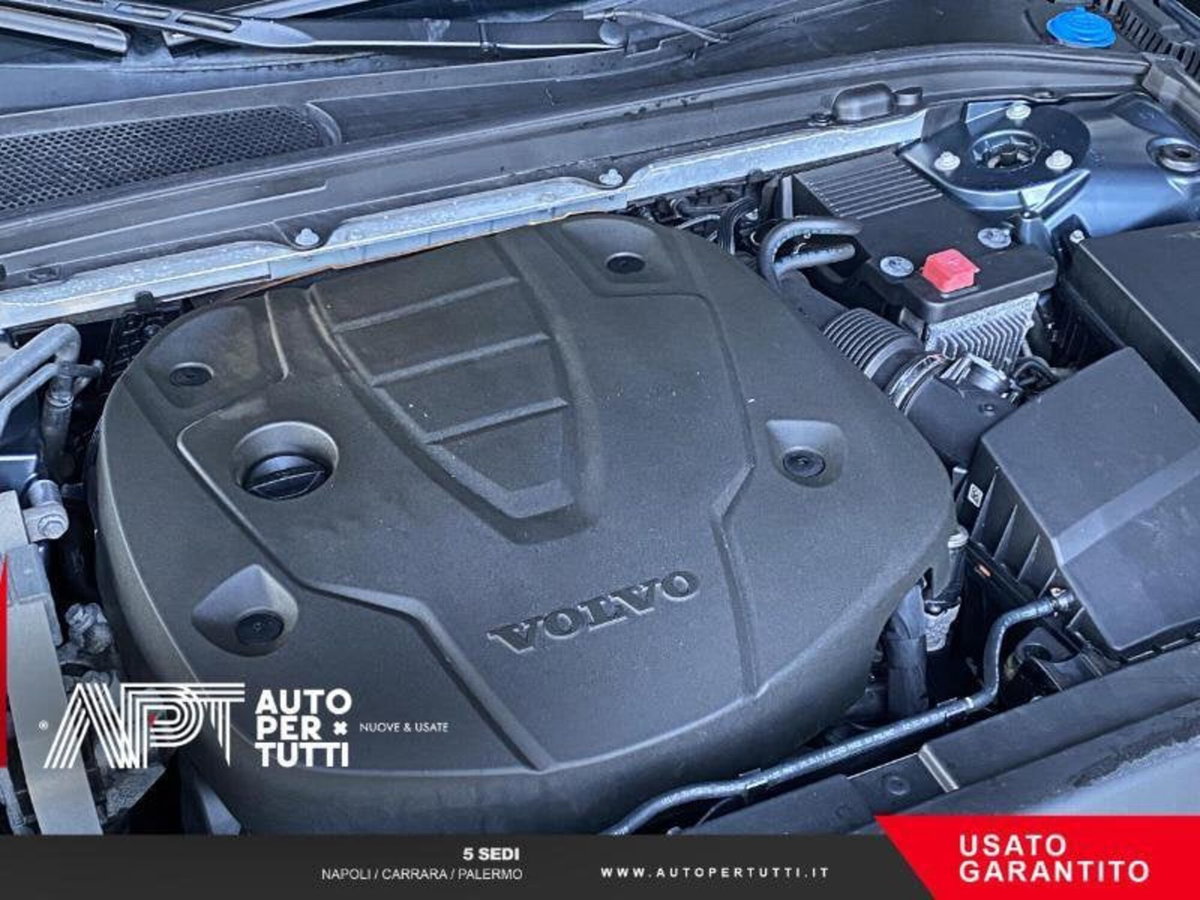 Volvo V90 D5 AWD Geartronic Inscription (15)