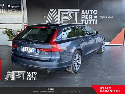 Volvo V90 D5 AWD Geartronic Inscription (3)
