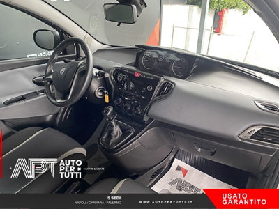 Lancia Ypsilon 0.9 TwinAir 85 CV 5 porte Metano Ecochic Elefantino (15)