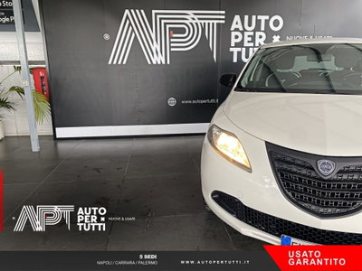 Lancia Ypsilon 0.9 TwinAir 85 CV 5 porte Metano Ecochic Elefantino (18)