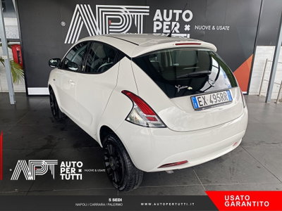 Lancia Ypsilon 0.9 TwinAir 85 CV 5 porte Metano Ecochic Elefantino (4)