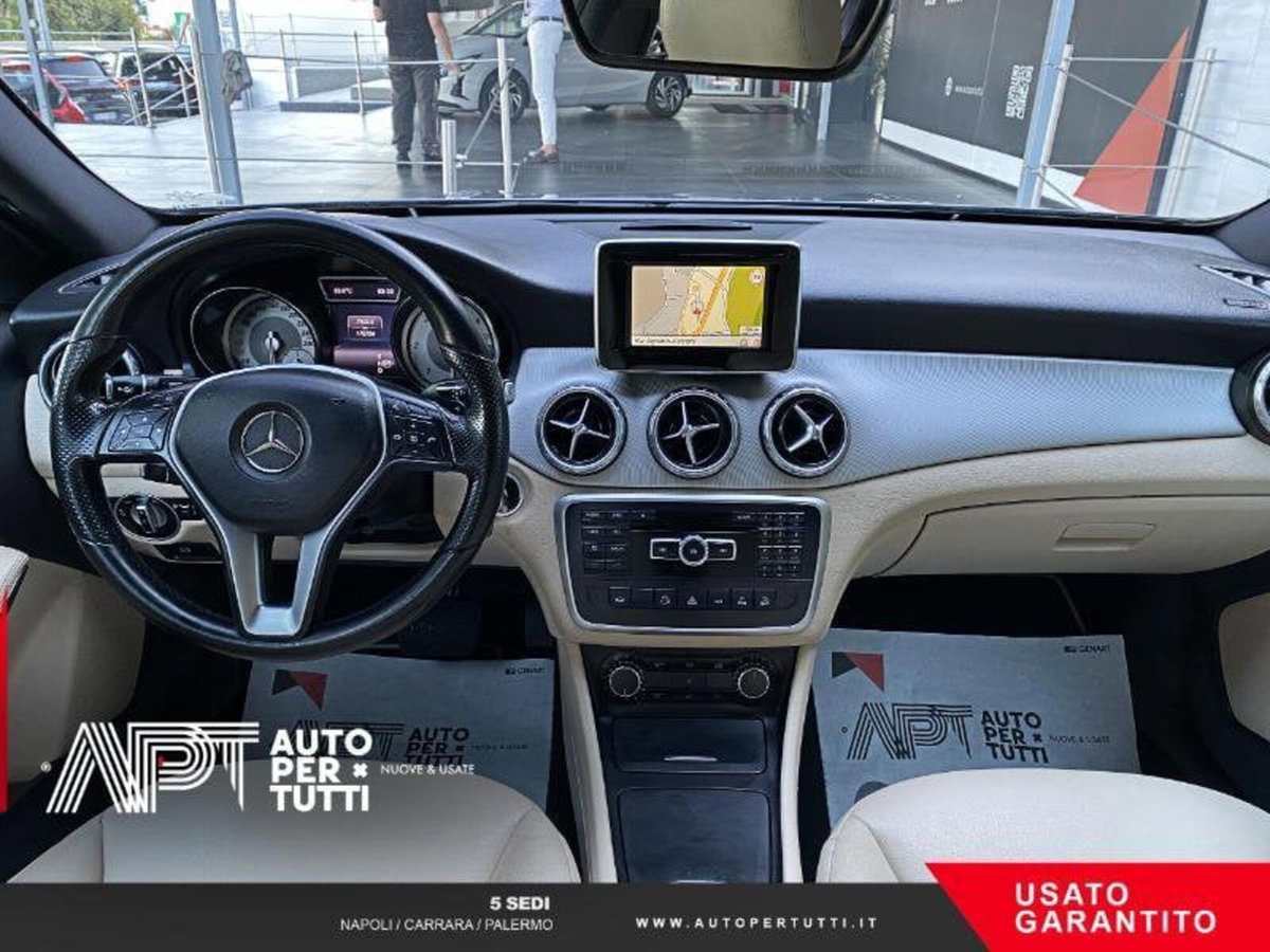 Mercedes-Benz GLA SUV 200 CDI Automatic 4Matic Sport (11)