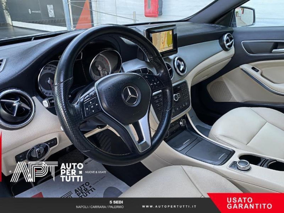 Mercedes-Benz GLA SUV 200 CDI Automatic 4Matic Sport (14)