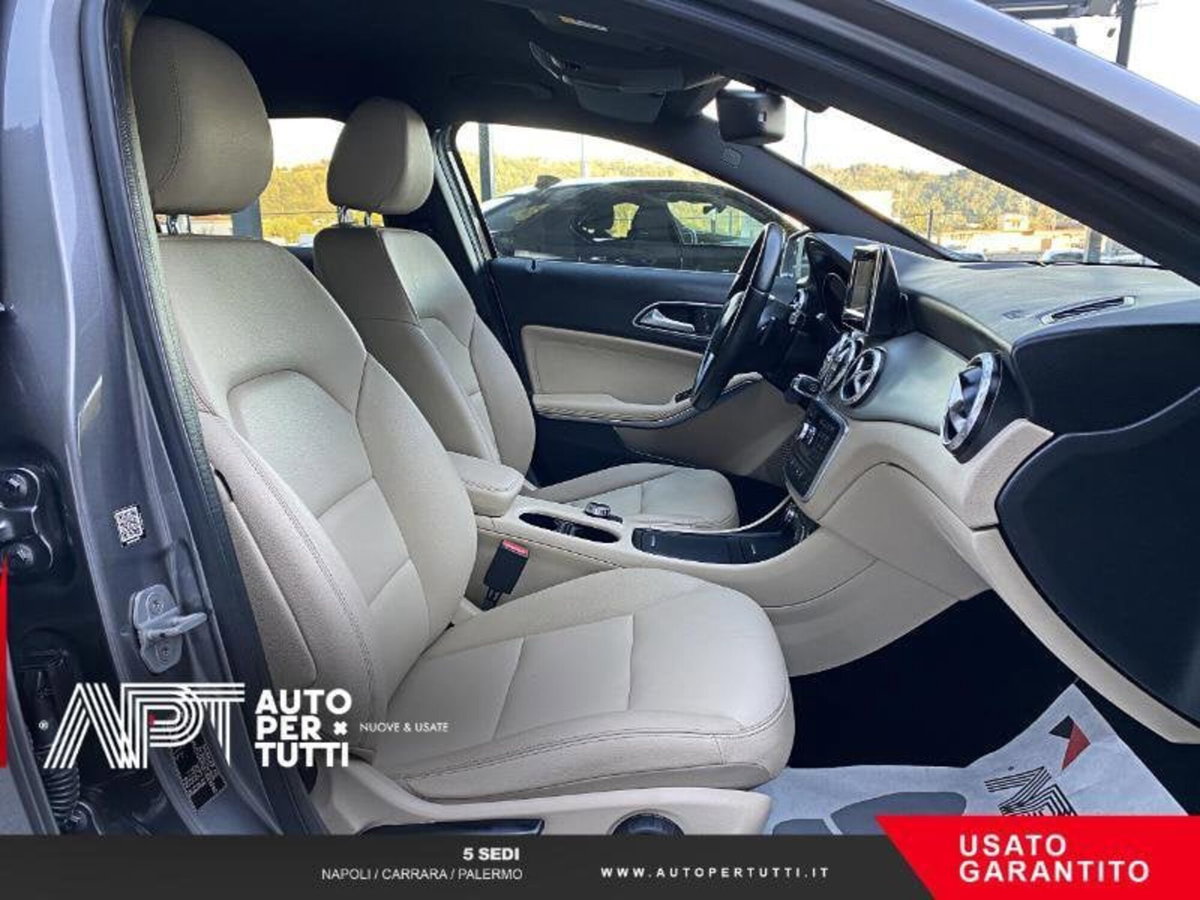 Mercedes-Benz GLA SUV 200 CDI Automatic 4Matic Sport (16)