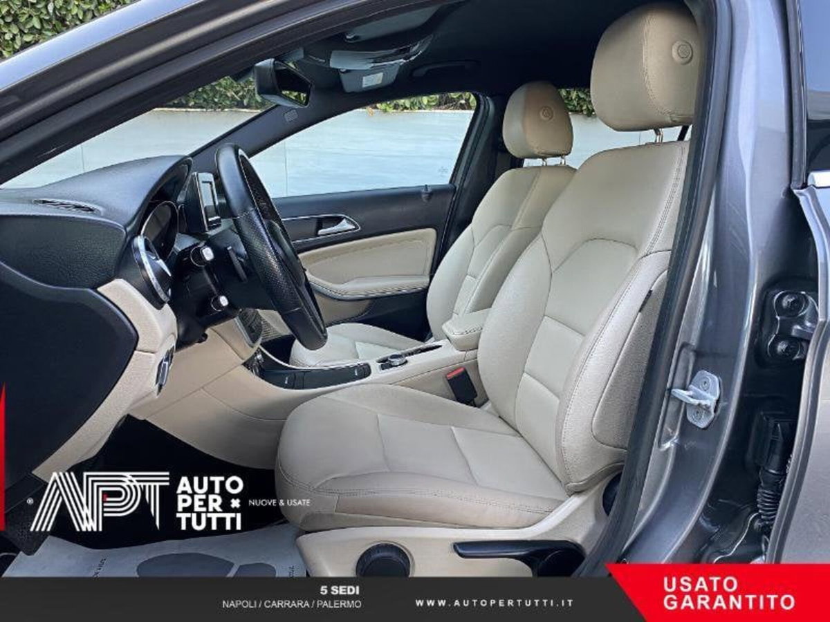 Mercedes-Benz GLA SUV 200 CDI Automatic 4Matic Sport (9)
