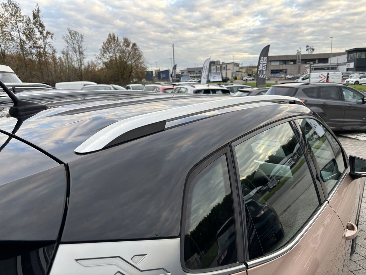 SEAT Arona 1.0 EcoTSI 115 CV XCELLENCE (16)