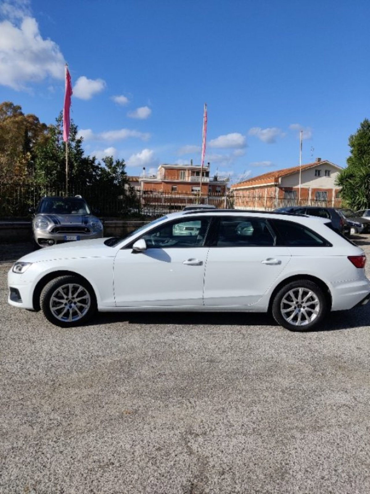 Audi A4 Avant 30 TDI/136 CV S tronic Business Advanced (6)