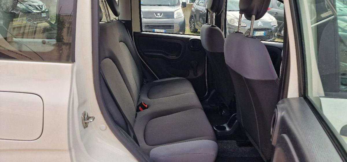 Fiat Panda 1.3 MJT 95 CV S&S Easy (16)