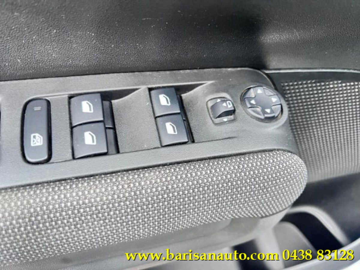 Citroen C3 Aircross BlueHDi 110 S&S Shine (9)