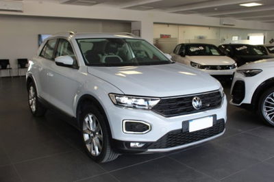 Volkswagen T-Roc 2.0 tdi R-Line 4motion 150cv dsg usata