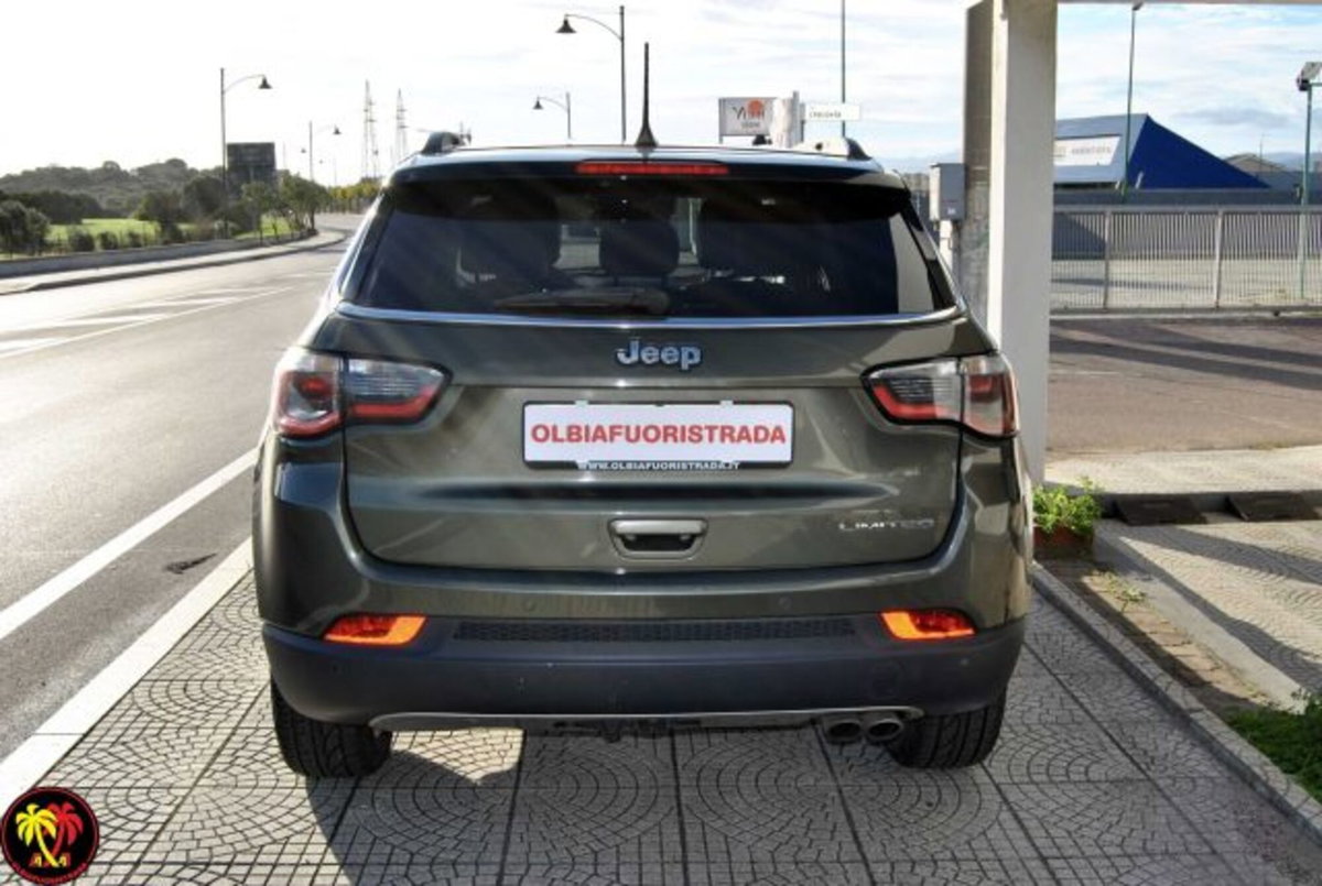 Jeep Compass 1.6 Multijet II 2WD Limited (18)