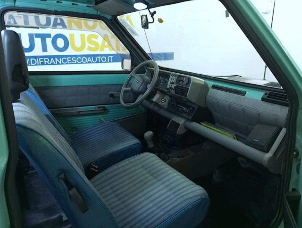 Fiat Panda 900 i.e. cat Young (12)