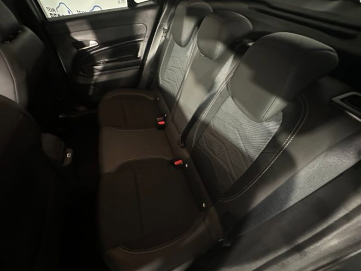 Jeep Avenger 1.2 turbo Altitude fwd 100cv (7)