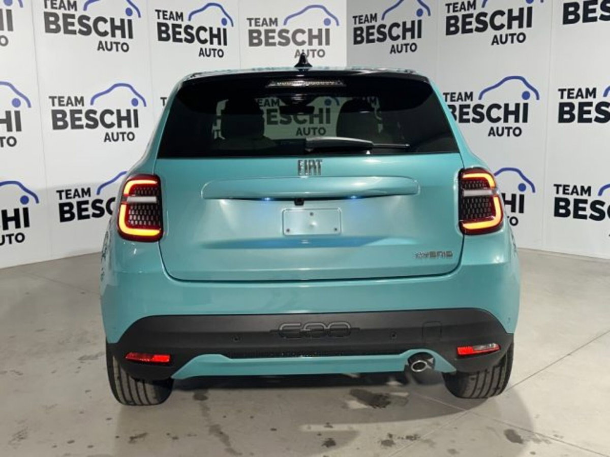 Fiat 600 1.2 hybrid La Prima 110cv auto (10)