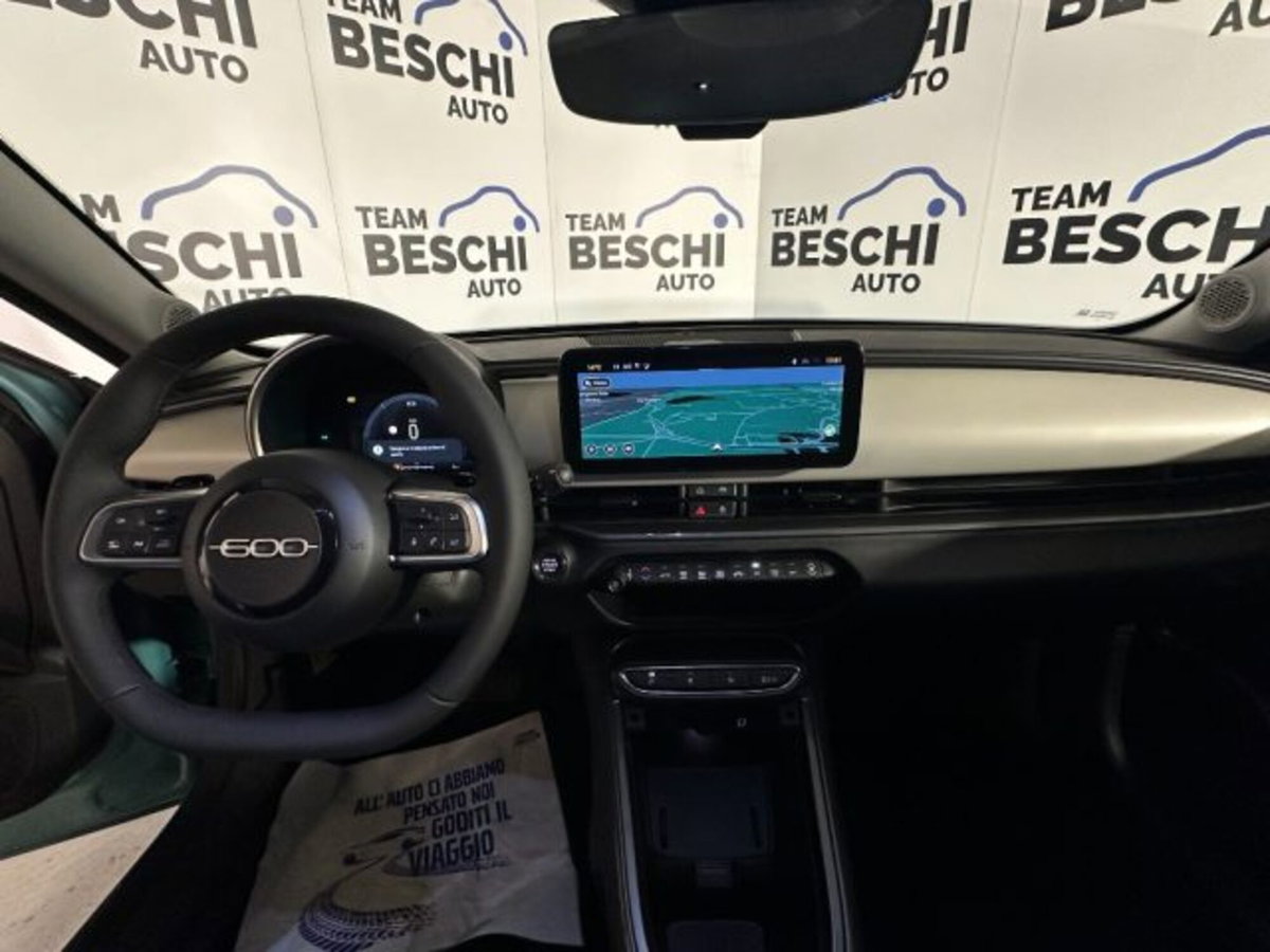 Fiat 600 1.2 hybrid La Prima 110cv auto (13)
