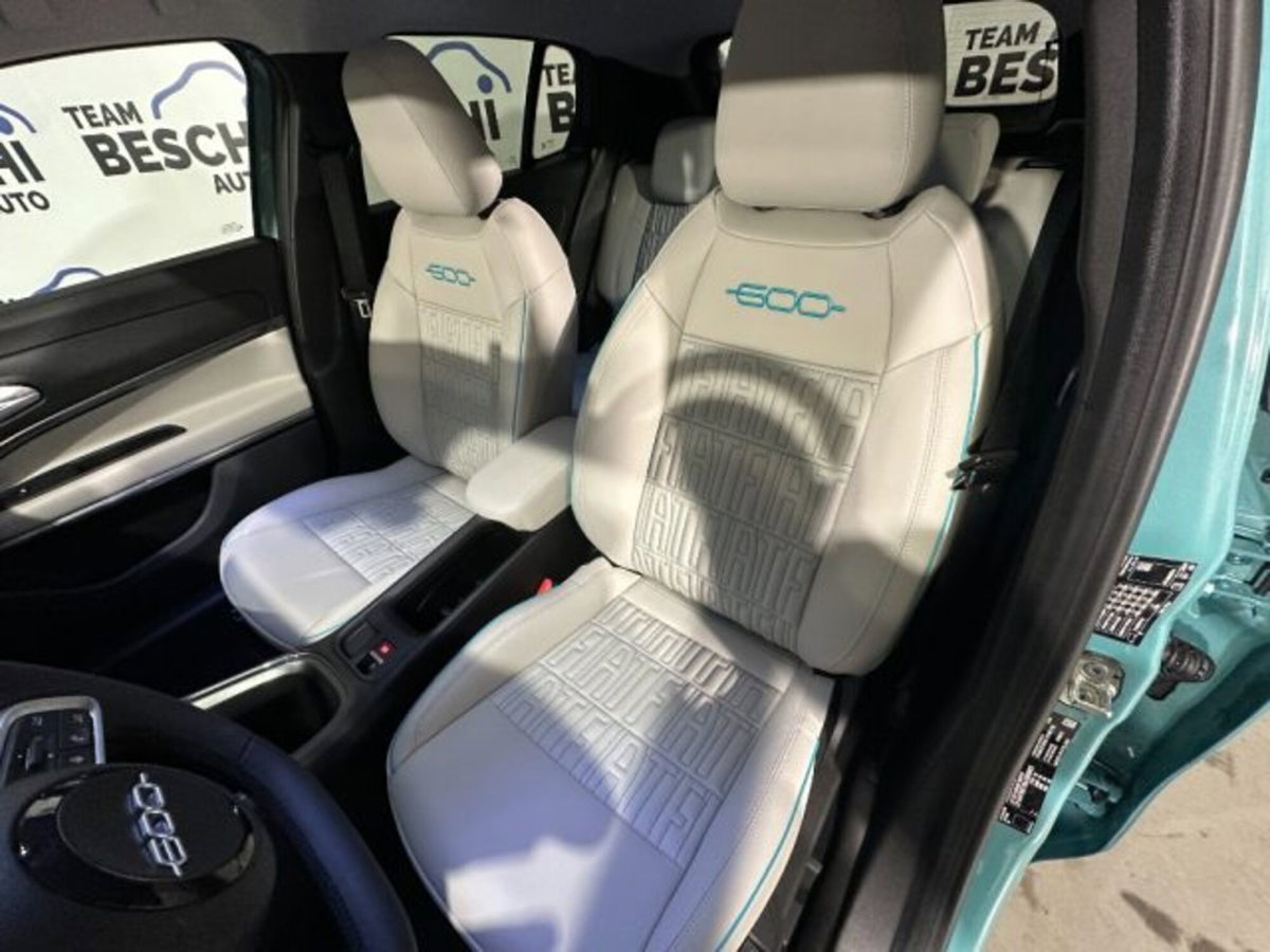 Fiat 600 1.2 hybrid La Prima 110cv auto (6)