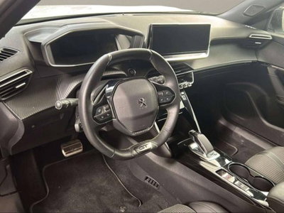 Peugeot 2008 motore elettrico 136 CV GT Pack (7)