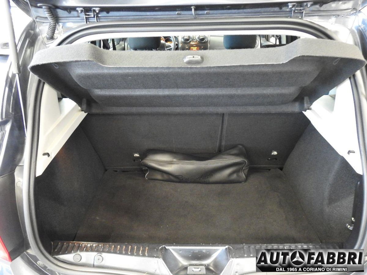 Dacia Sandero 1.0 SCe 12V 75CV (11)