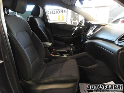 Hyundai Tucson 1.7 CRDi Comfort (12)