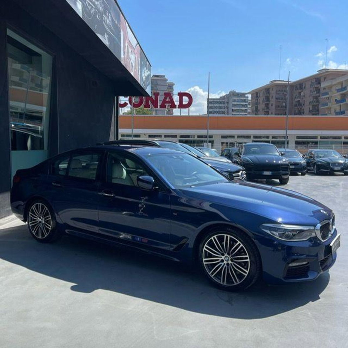BMW Serie 5 520d Msport (3)