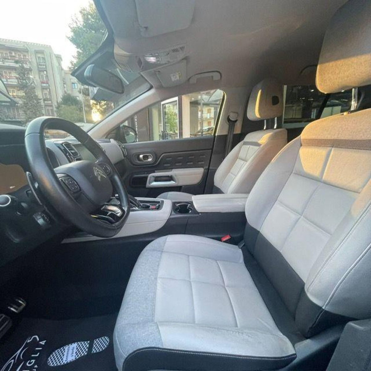 Citroen C5 Aircross Aircross BlueHDi 130 S&S EAT8 Shine Pack (6)