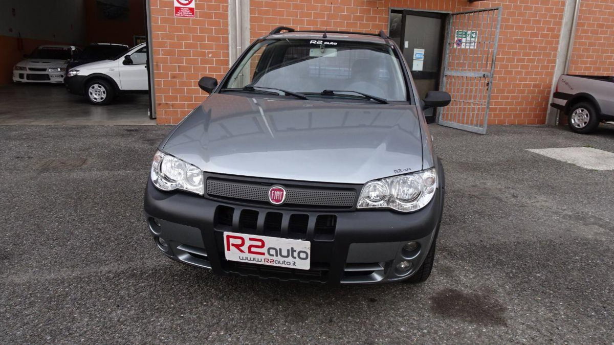 Fiat Strada 1.3 MJT Pick-up (2)