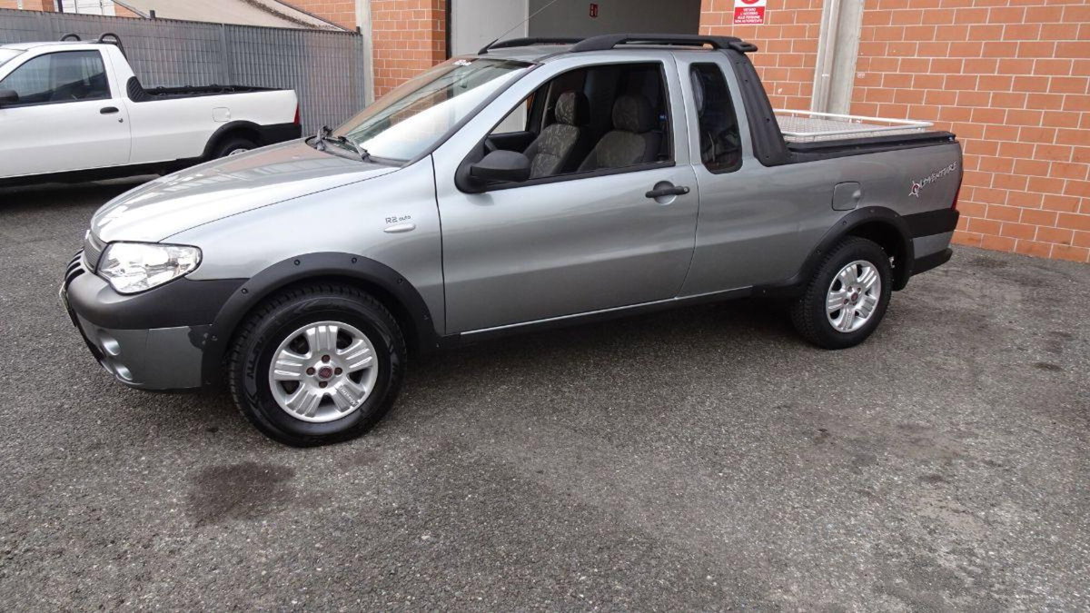 Fiat Strada 1.3 MJT Pick-up (6)