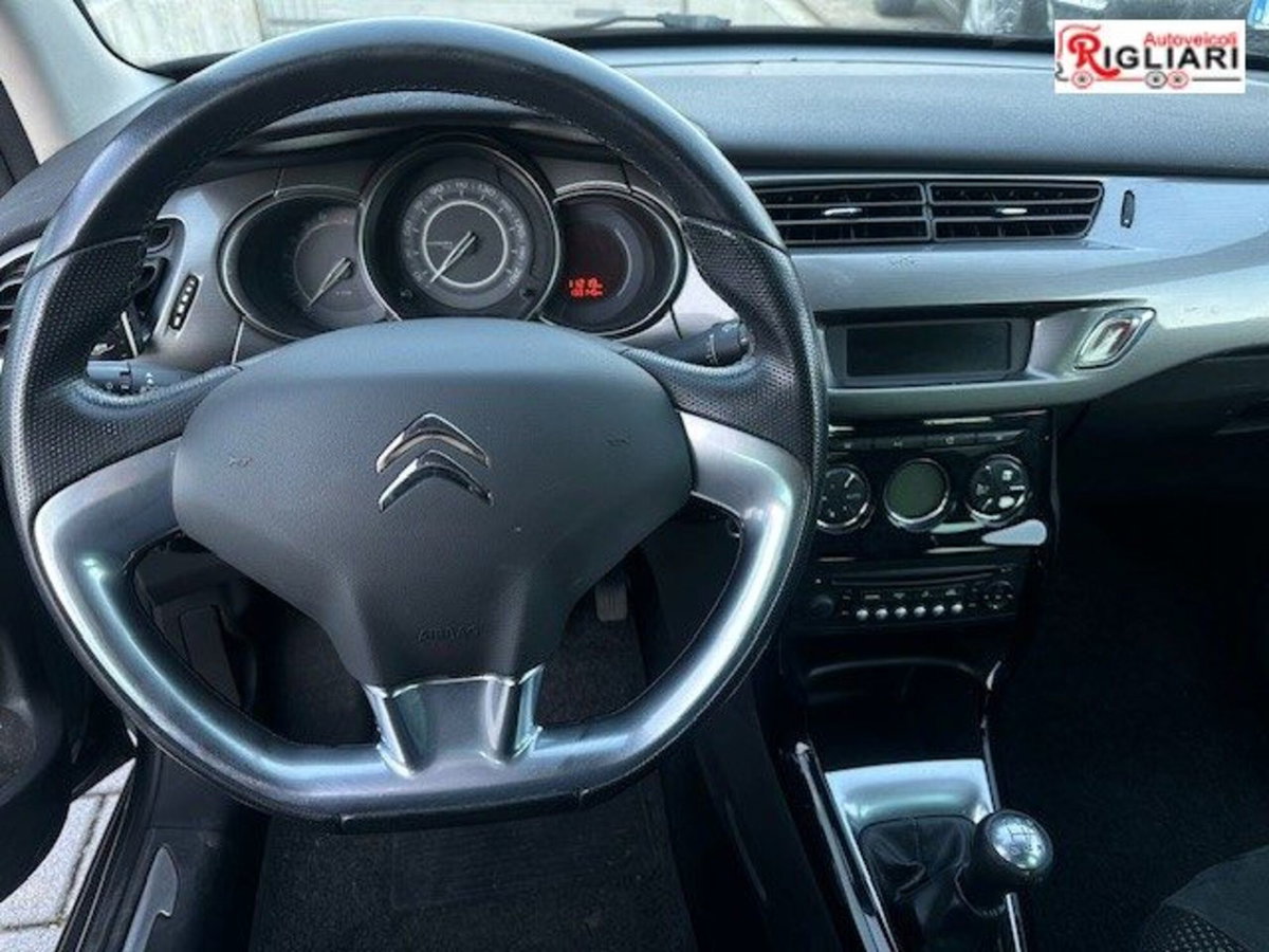 Citroen C3 1.4 Exclusive Style (6)
