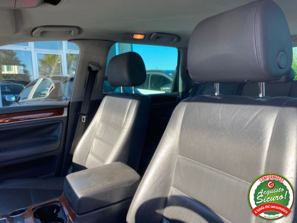 Volkswagen Touareg R5 TDI DPF tiptronic (12)