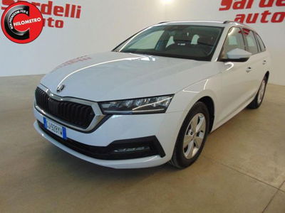 Skoda Octavia Station Wagon 2.0 TDI EVO SCR DSG Wagon Executive usata