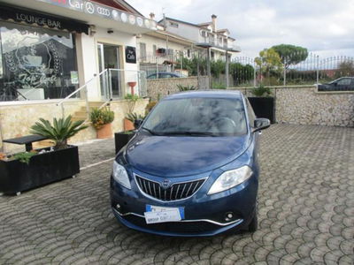 Lancia Ypsilon 1.0 FireFly 5 porte S&S Hybrid Alberta Ferretti usata