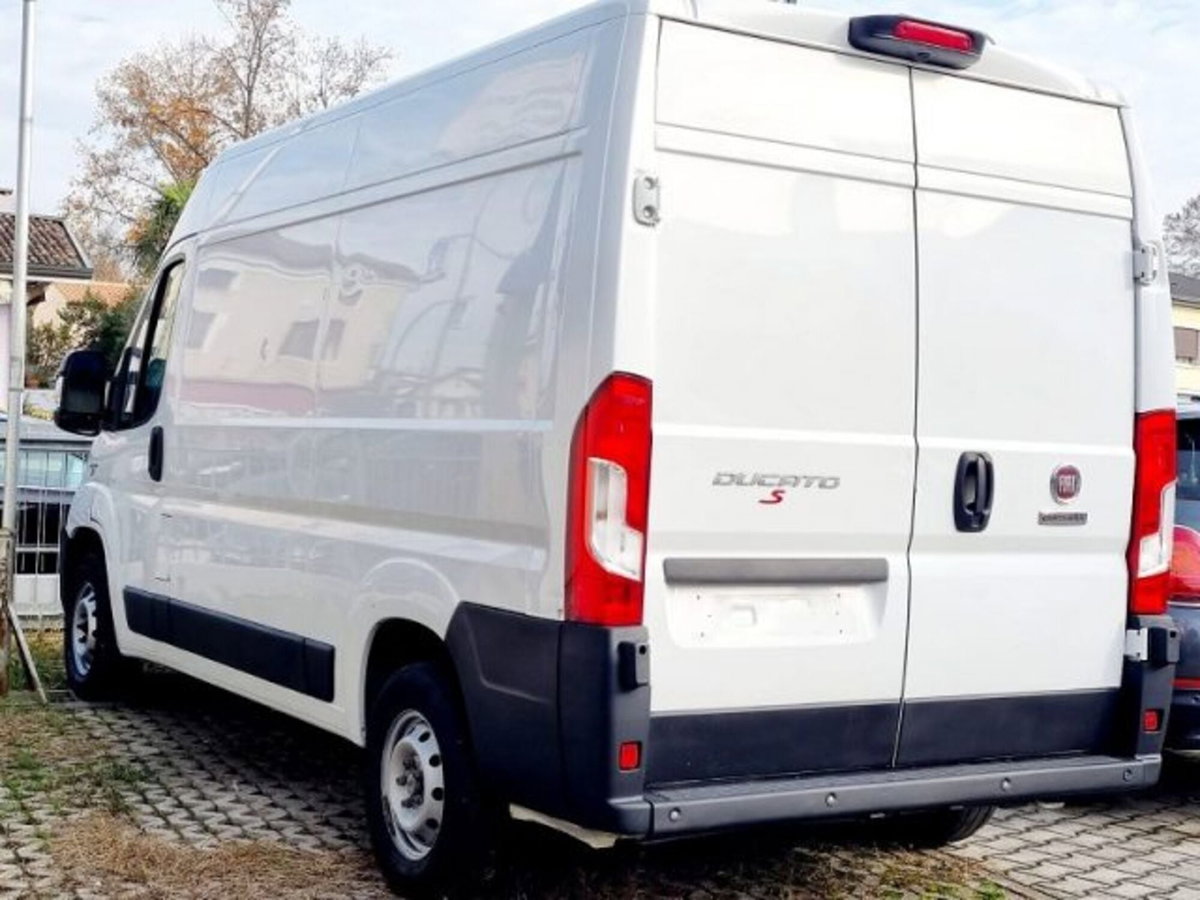 Fiat Ducato Furgone L2H2 2.2 diesel 180cv (2)