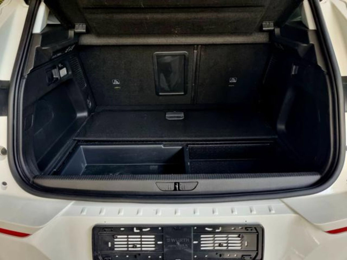 Opel Grandland X 1.6 Turbo 180 CV Start&Stop aut. Ultimate (8)