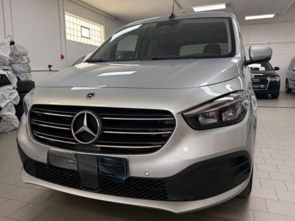 Mercedes-Benz Classe B 160 d Premium (3)