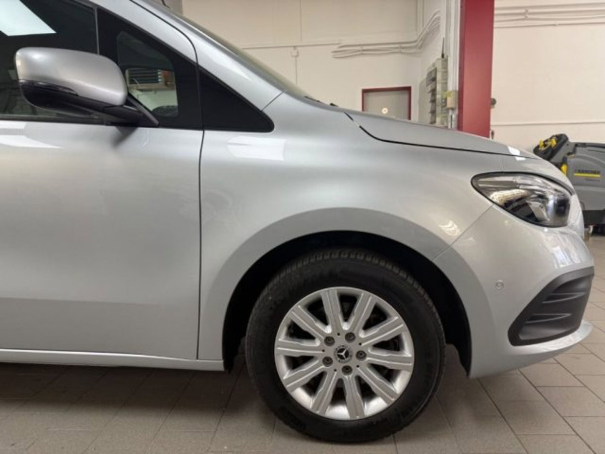 Mercedes-Benz Classe B 160 d Premium (5)