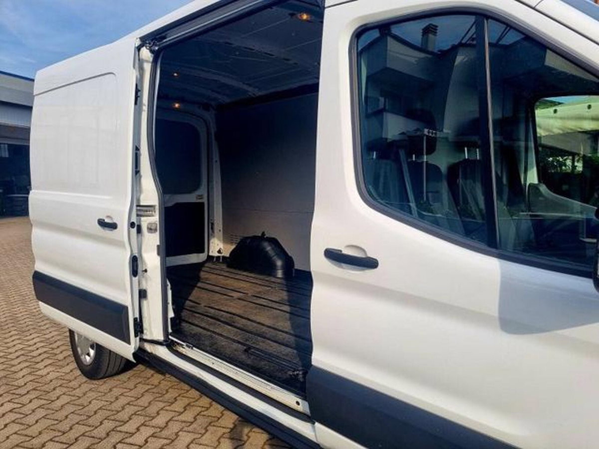 Ford Transit Custom Furgone 340 2.0 EcoBlue 170 PL-DC Furgone Trail (4)