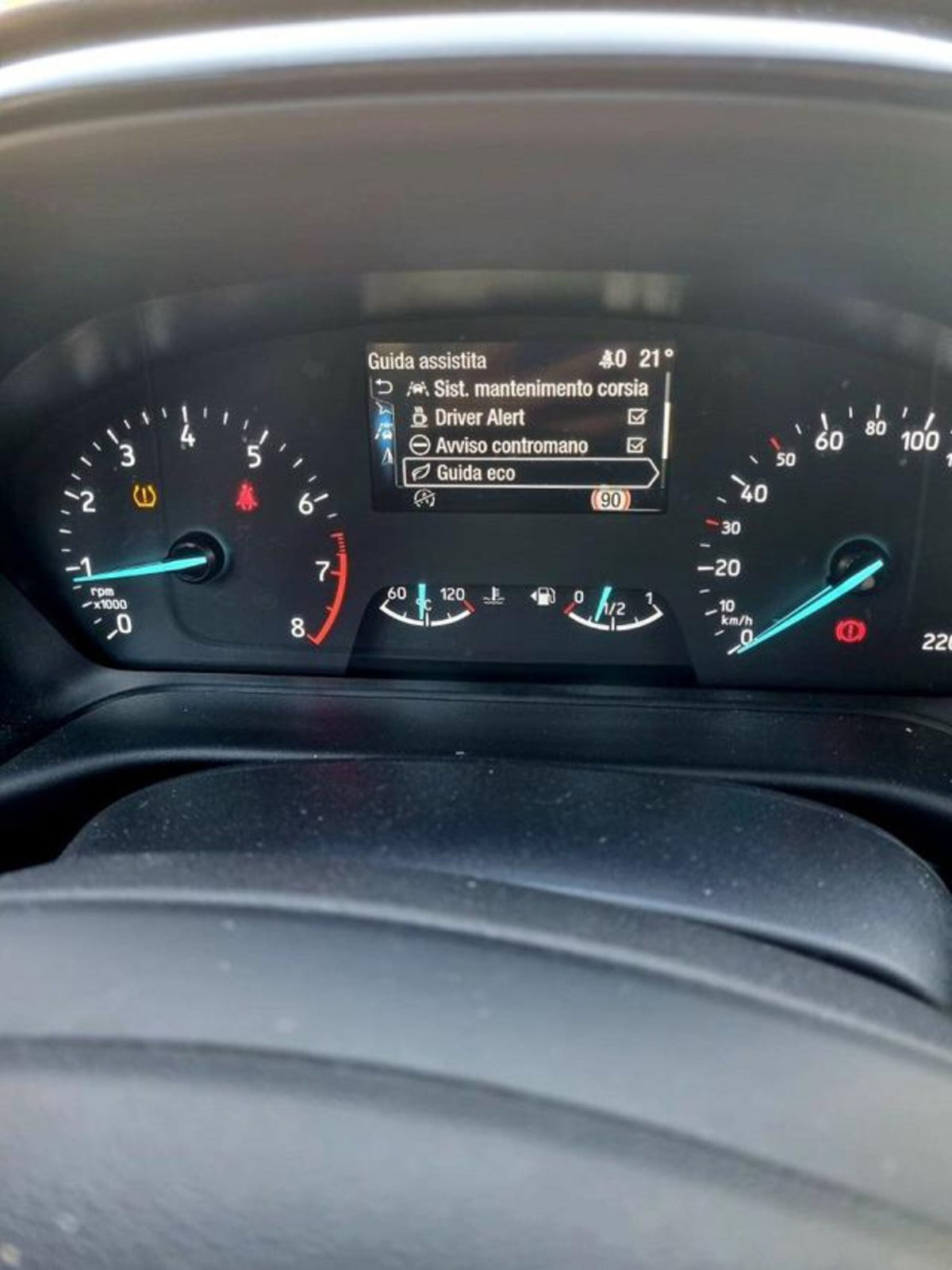 Ford Puma 1.0 EcoBoost Hybrid 125 CV S&S aut. Titanium X (11)