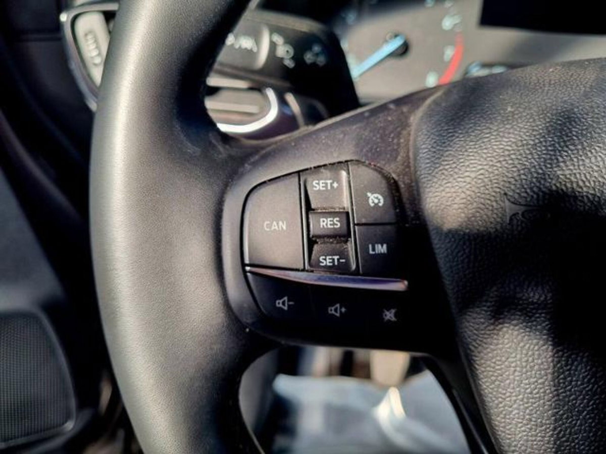 Ford Puma 1.0 EcoBoost Hybrid 125 CV S&S aut. Titanium X (17)