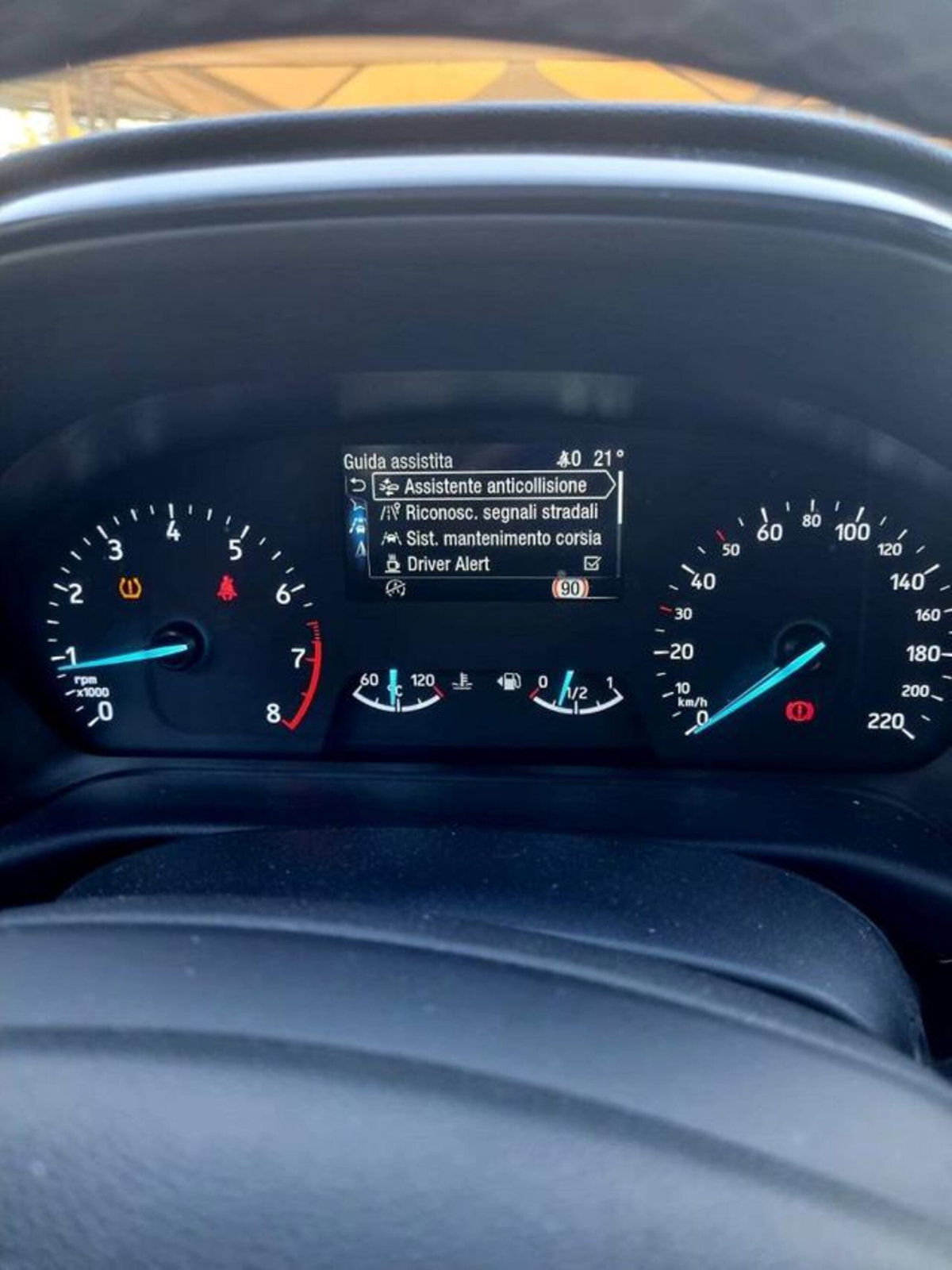 Ford Puma 1.0 EcoBoost Hybrid 125 CV S&S aut. Titanium X (9)