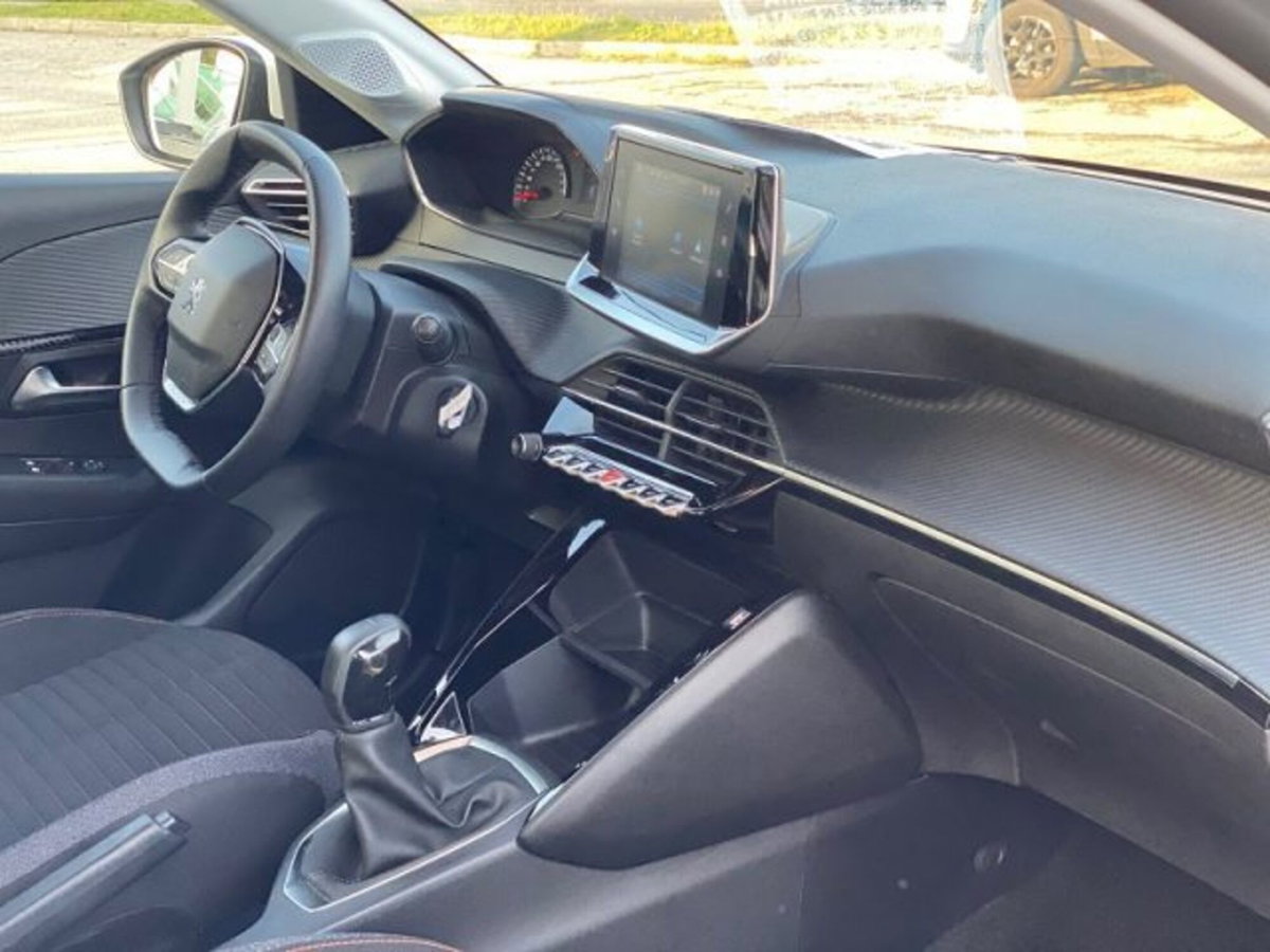 Peugeot 208 1.2 puretech Active s&s 75cv (5)