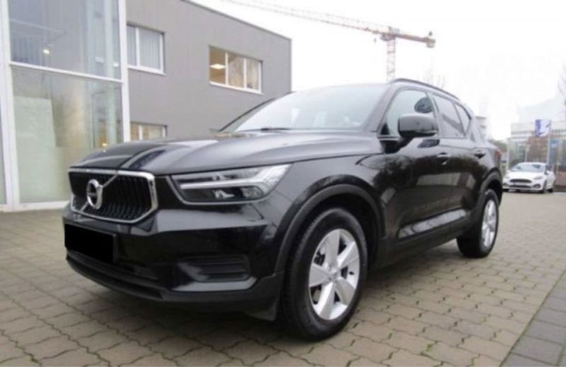 Volvo XC40 B3 automatico Essential